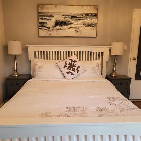 Campbell Cottage B&B Нанаймо Экстерьер фото